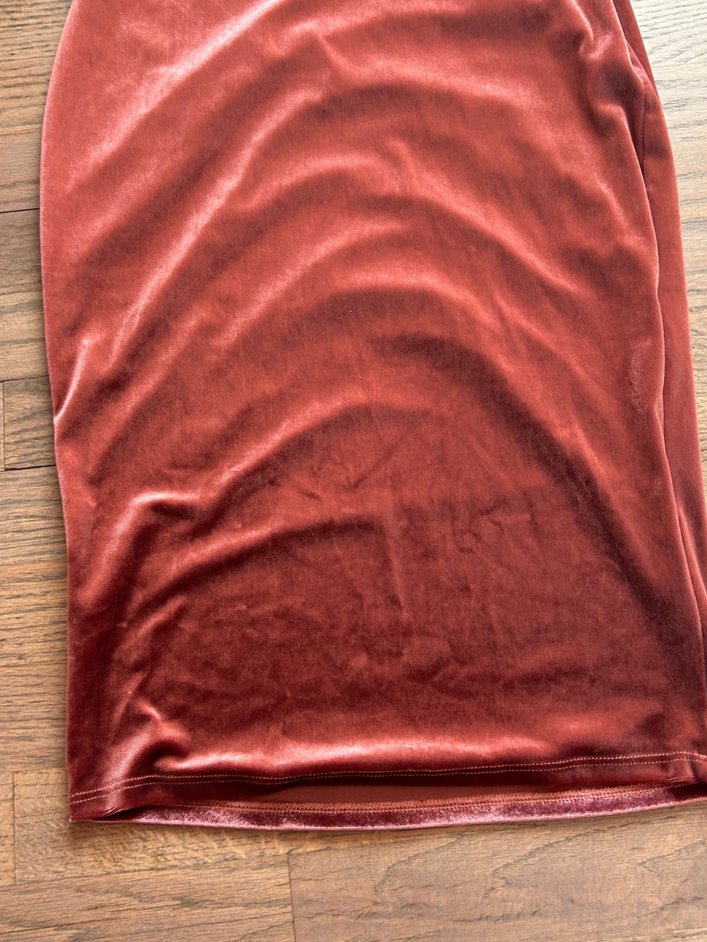 The vintage shop strappy v neck Velvet Slip Dress in Rust - Picture 3 of 7